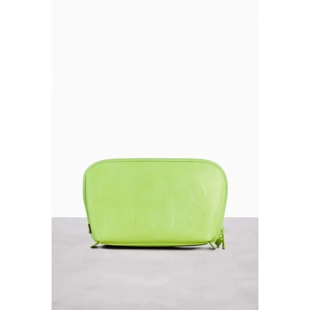 NWT Beis Cosmetic Pouch Set in Green Citron